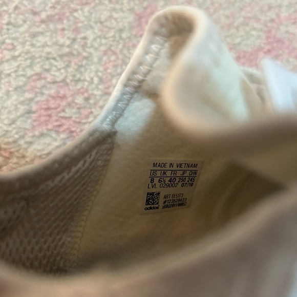 Adidas Wmns Nmd_r1 'metallic Plugs - Cloud White' Ee5173 - Picture 3 of 5